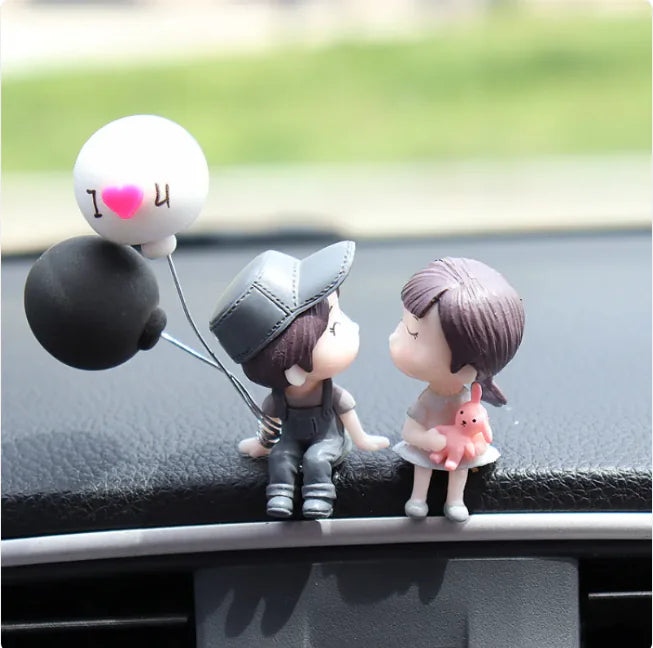 Car Couple Decorative Figures